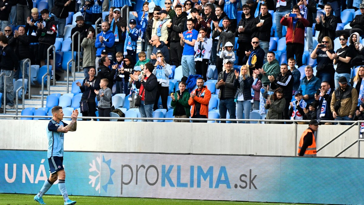 Juraj Kucka (Slovan) sa rozlúčil s kariérou.