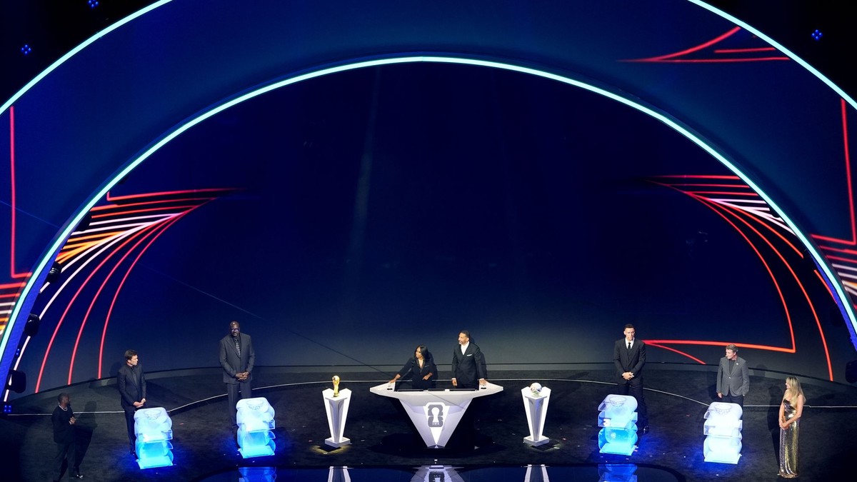 Momentka zo žrebu základných skupín na MS.