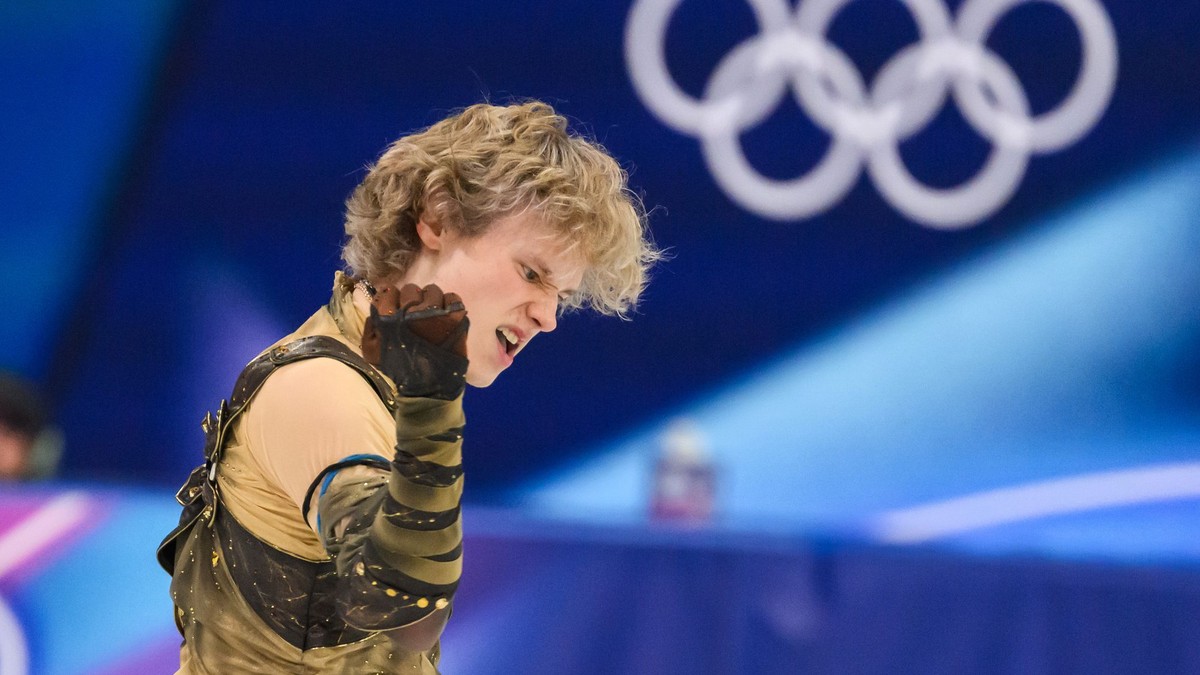 Ilia Malinin počas krátkeho programu mužov na XXV. zimných olympijských hrách v Miláne.