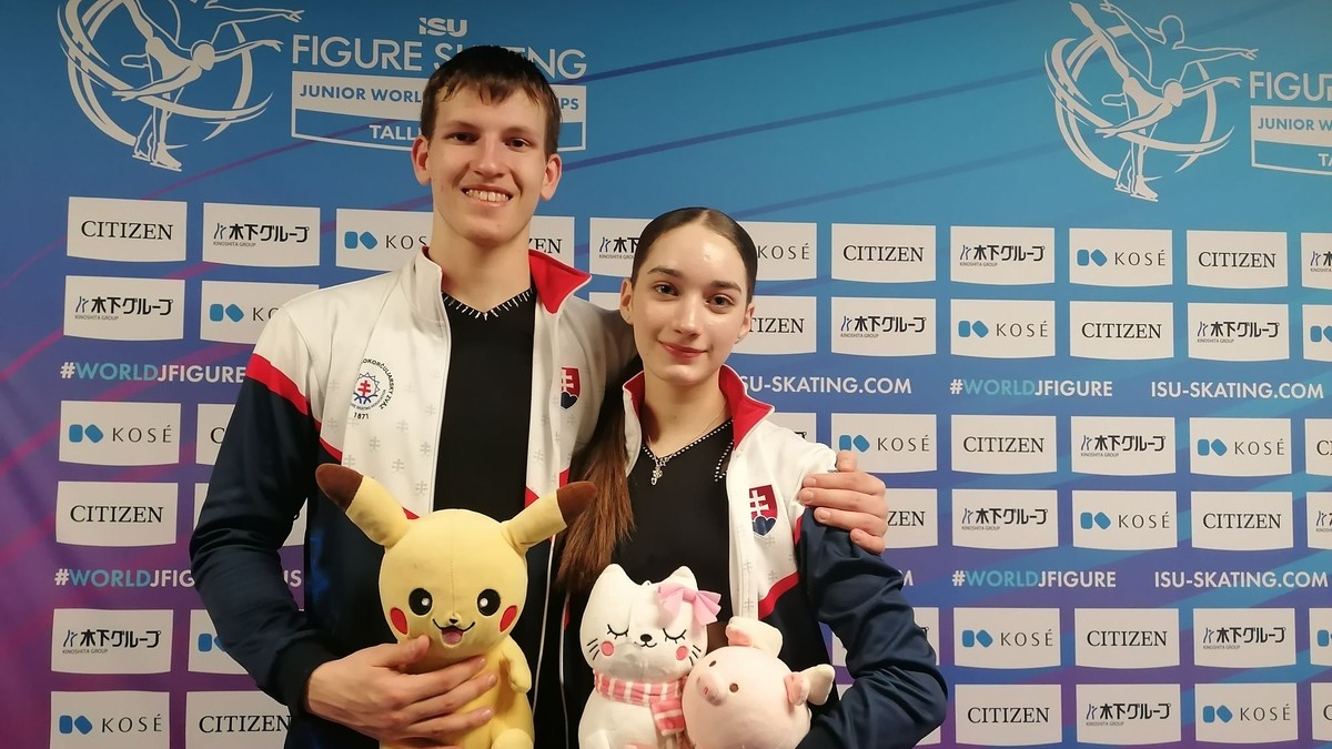 Laura Hečková a Alex Války po voľných jazdách na MS juniorov 2026 v Tallinne.