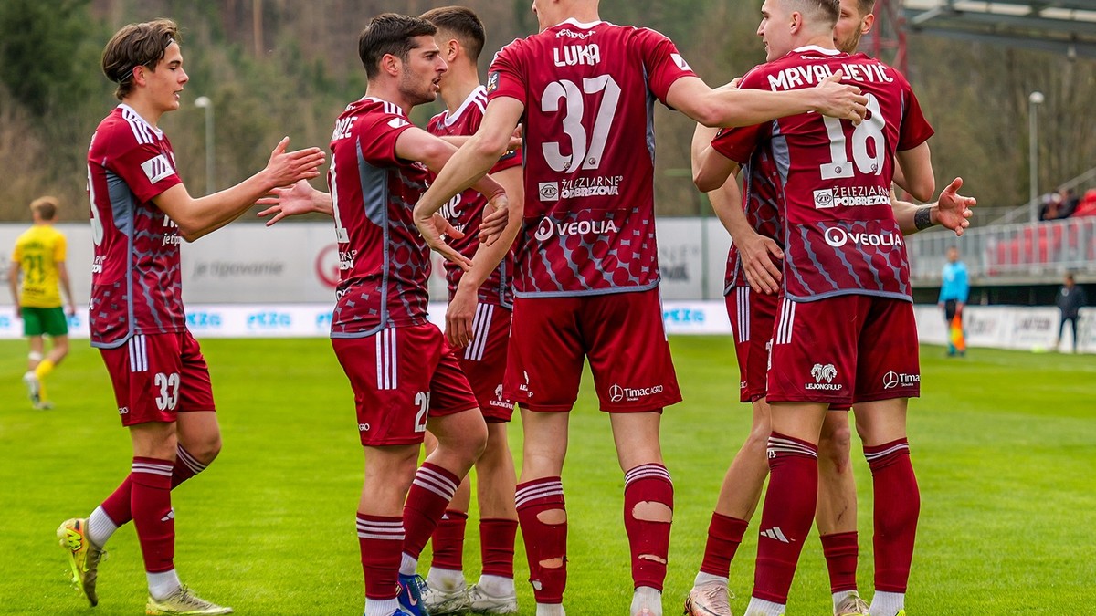 Hráči FK Železiarne Podbrezová