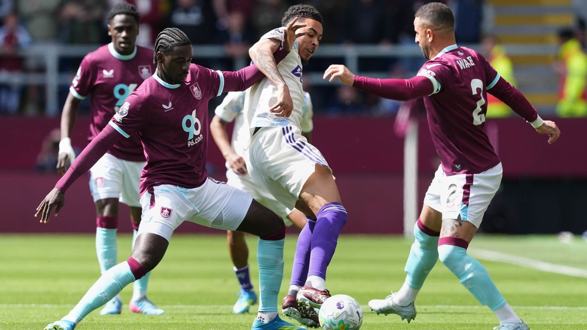 Momentka zo zápasu Burnley - Aston Villa