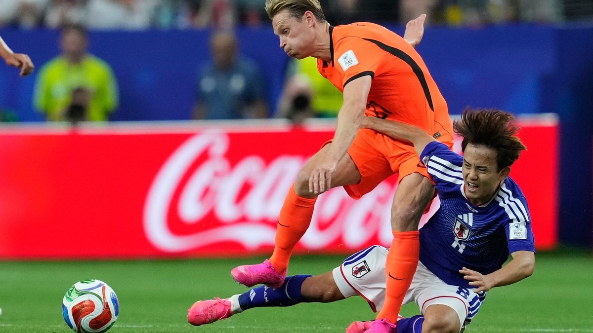 Netherlands' Frenkie de Jong, left, and Japan's Takefusa Kubo fight for the ball during the World Cup Group F soccer match between the Netherlands and Japan in Arlington, Texas, near Dallas, Sunday, June 14, 2026. (AP Photo/Tony Guttierez)
- Canada26
- Canada2026
- FIFA
- Mexico26
- Mexico2026
- soccer
- USA26
- USA2026
- worldcup
- worldcup26
- WorldCup2026
- futbol
- Canada26
- Canada2026
- FIFA
- Mexico26
- Mexico2026
- soccer
- USA26
- USA2026
- worldcup
- worldcup26
- WorldCup2026
- futbol