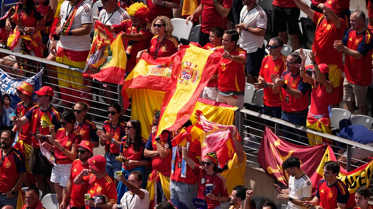 Spain supporters cheer before the World Cup final soccer match between Spain and Argentina in East Rutherford, N.J., near New York, Sunday, July 19, 2026. (AP Photo/Matt Slocum)

- Canada26
- Canada2026
- FIFA
- Mexico26
- Mexico2026
- soccer
- USA26
- USA2026
- worldcup
- worldcup26
- WorldCup2026
- futbol
- Canada26
- Canada2026
- FIFA
- Mexico26
- Mexico2026
- soccer
- USA26
- USA2026
- worldcup
- worldcup26
- WorldCup2026
- futbol