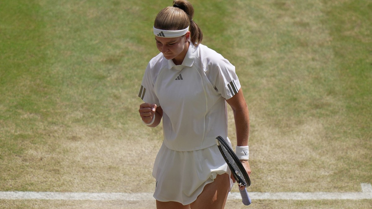Karolína Muchová počas semifinále Wimbledonu 2026.