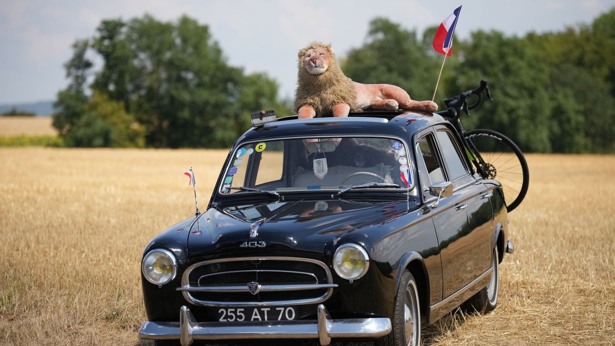 Momentka z 13. etapy na Tour de France 2026. 