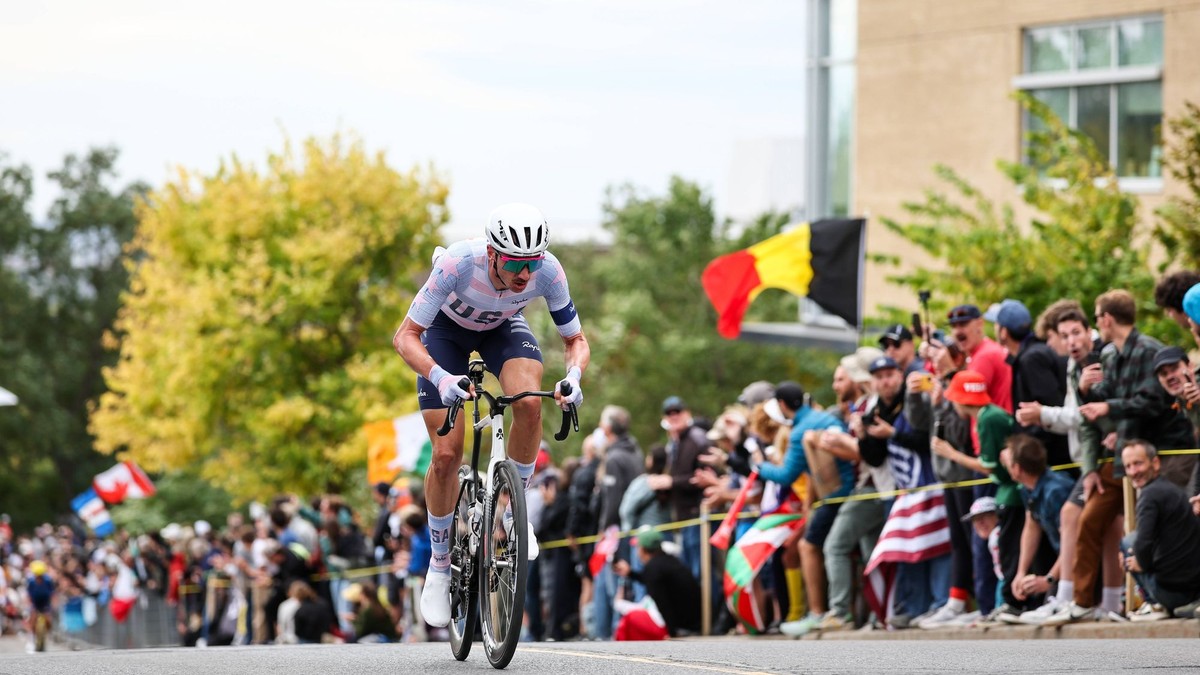 Brandon McNulty počas MS v cyklistike