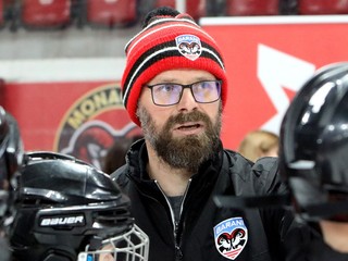 Michal Handzuš bol uvedený do siene slávy hokeja v Banskej Bystrici.