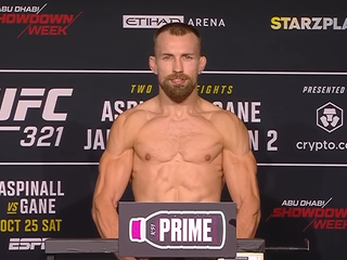 Ľudovít Klein na vážení.