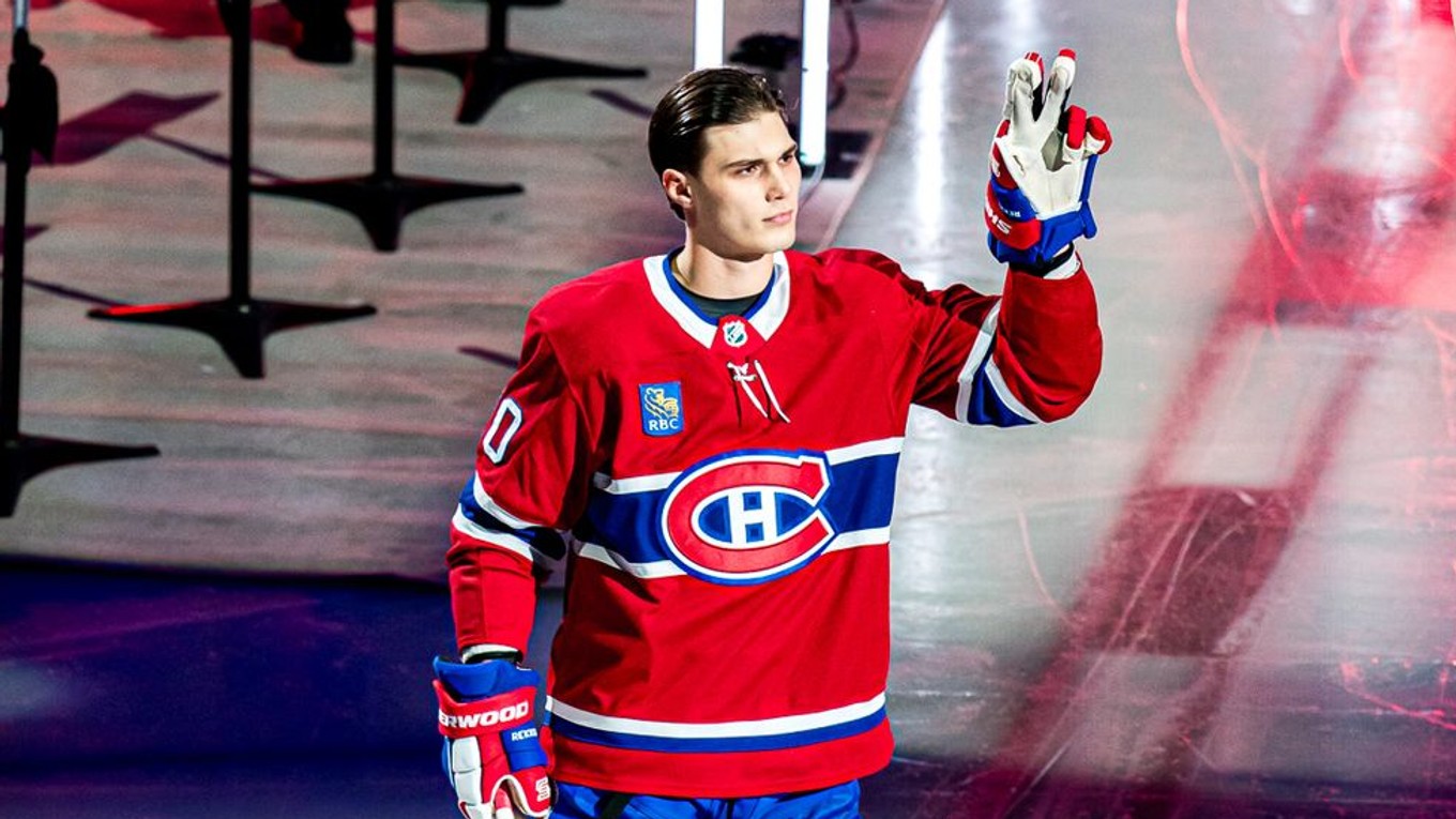 Juraj Slafkovský v zápase Montreal Canadiens - Toronto Maple Leafs.