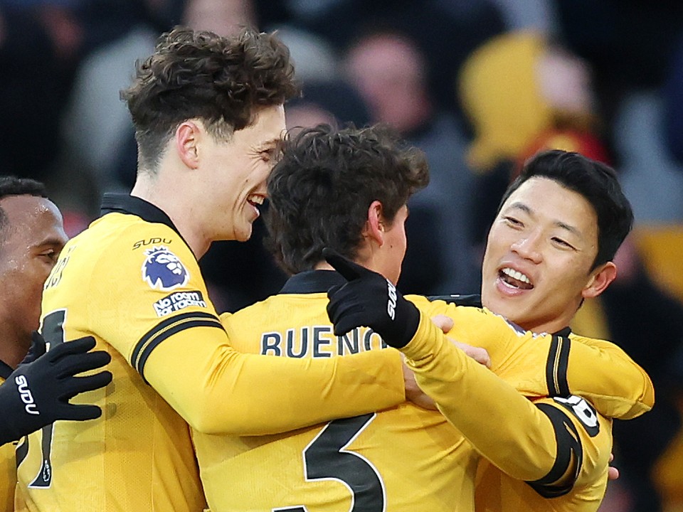 Radosť hráčov Wolverhamptonu po víťazstve nad West Hamom.