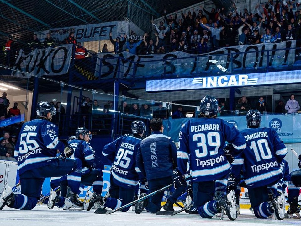 Ďakovačka Slovana po zápase v Nitre