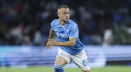 Stanislav Lobotka v zápase proti Como.