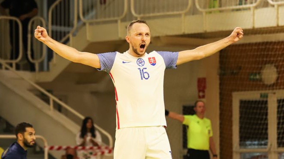 Tomáš Drahovský v drese Slovenska.
