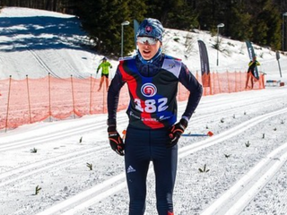 Jelisej Kuzmin sas chce v bežeckom lyžovaní kvalifikovať na mládežnícke olympijské hry. 