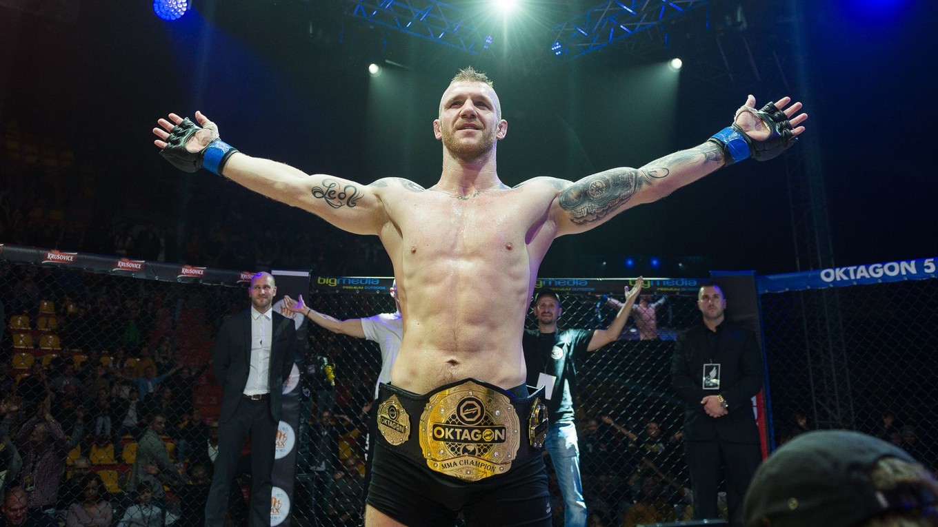 Slovenský MMA zápasník Samuel Krištofič.