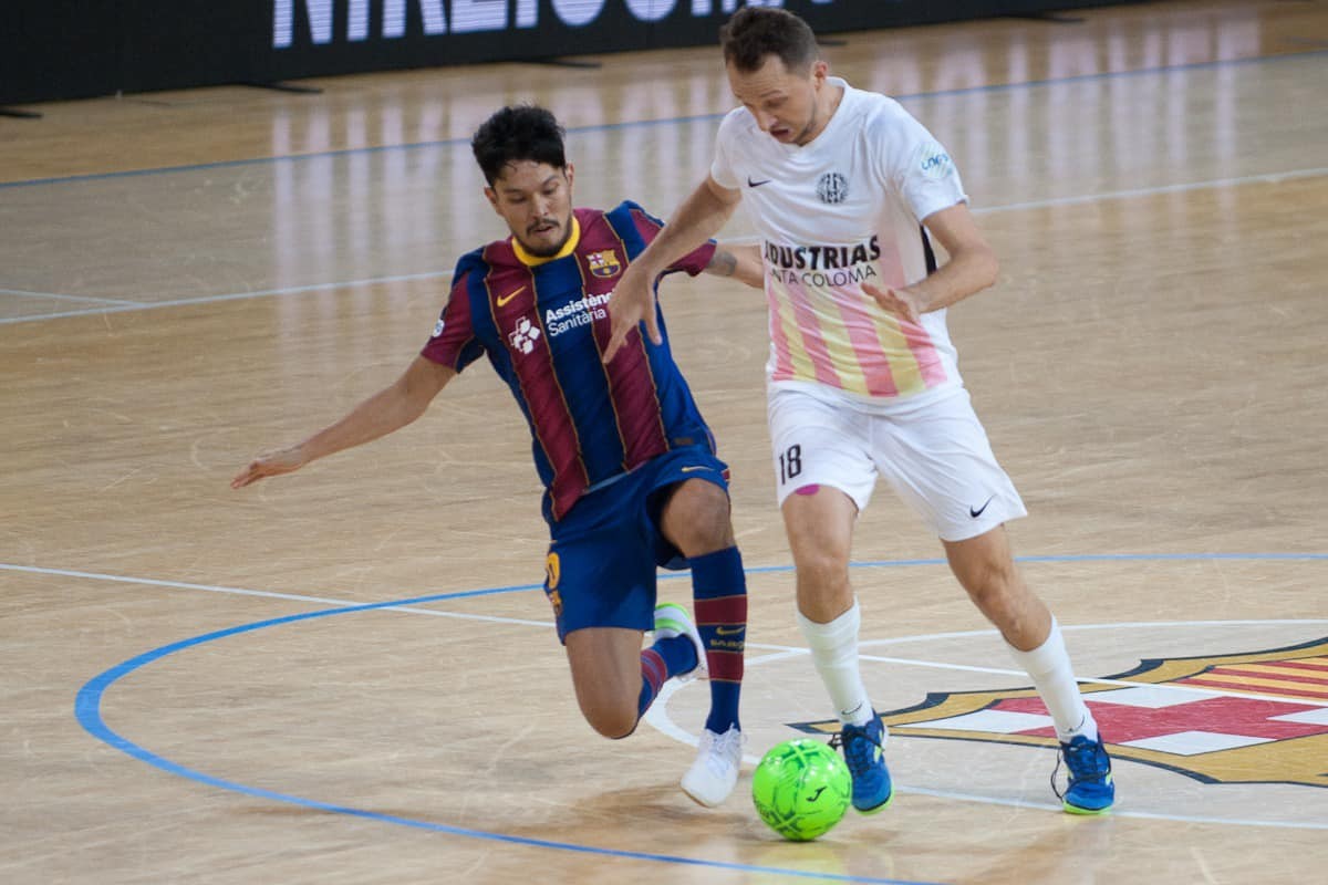 V zápasoch s Barcelonou zaznamenal hetrik v drese Cartageny a dva góly v drese Satgas Santa Coloma pri výhre 2:1.