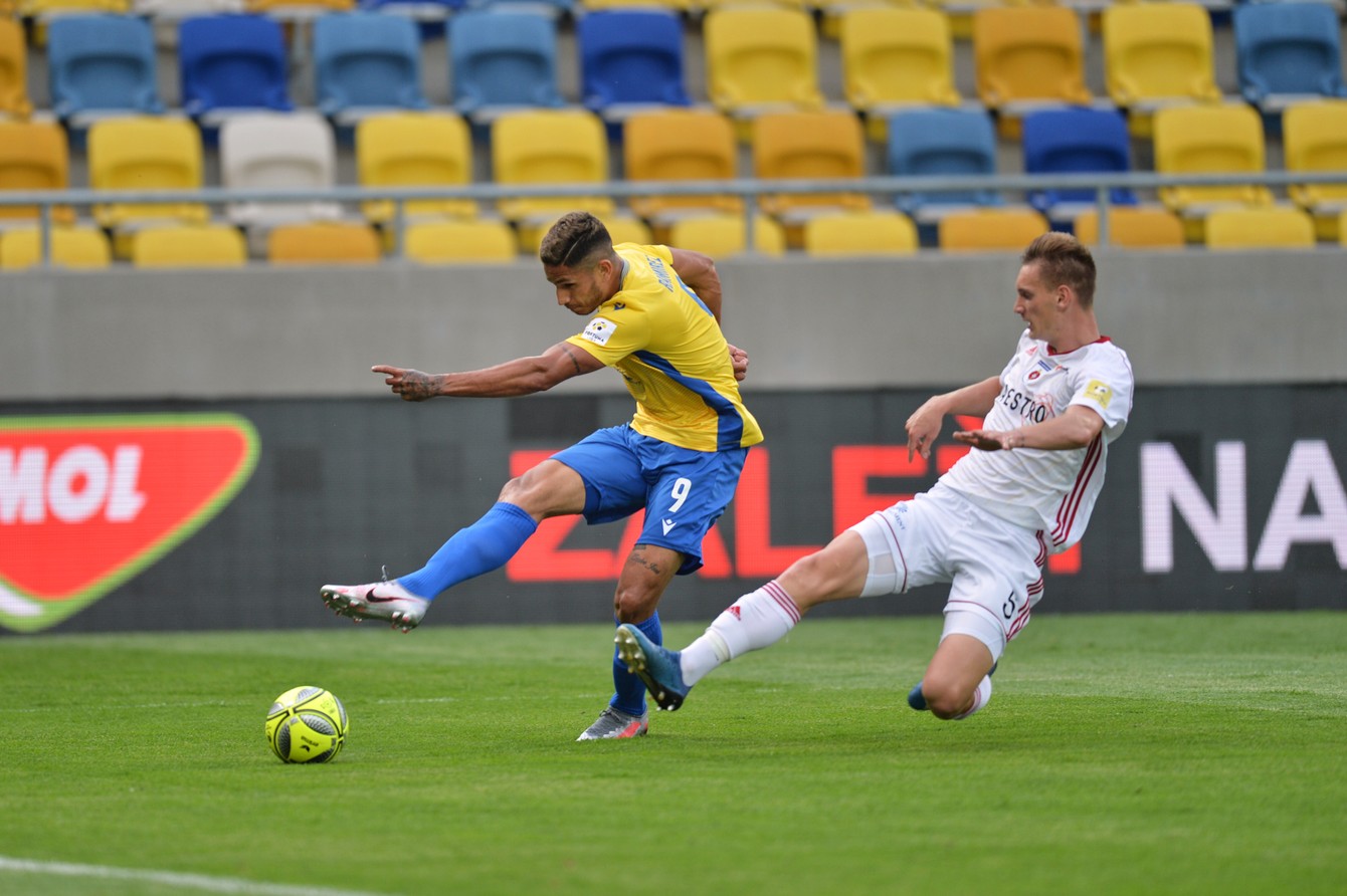 Hrači DAC Dunajská Streda a MFK Ružomberok si zmerali sily aj v semifinále uplynulej edície Slovnaft Cupu. Z postupu sa napokon tešili Liptáci.