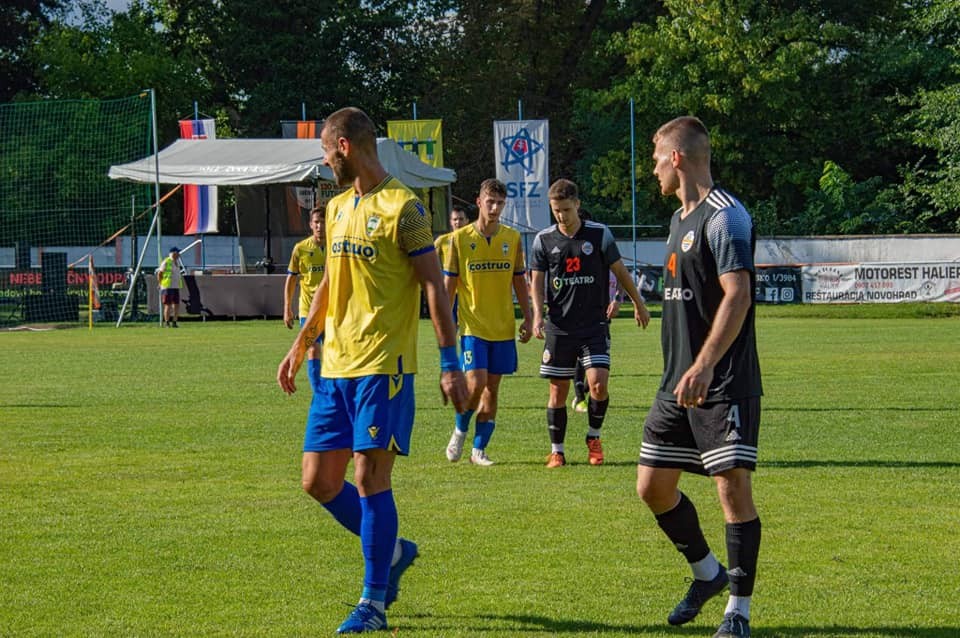 Medzi Lučencom a Fiľakovom sa zrodila remíza 2:2.