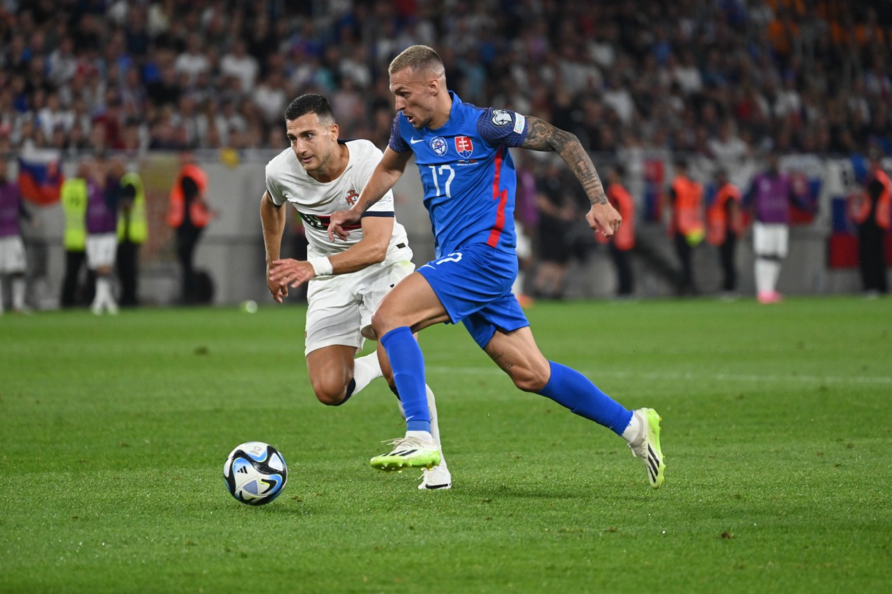 Lukáš Haraslín mal dve doble príležitosti, lopta sa do portugalskej siete nedostala.