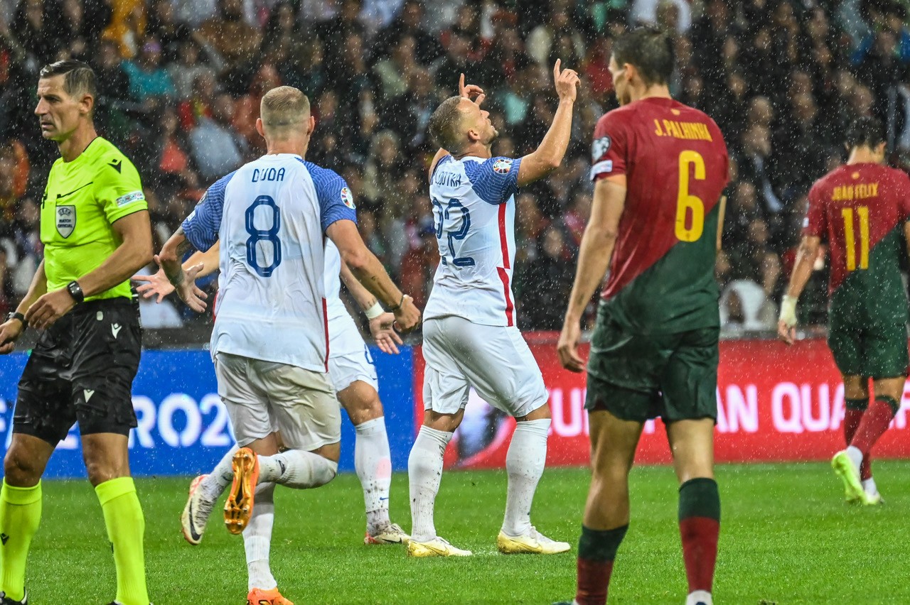 Stanislav Lobotka posiela gól v Portugalsku do neba...