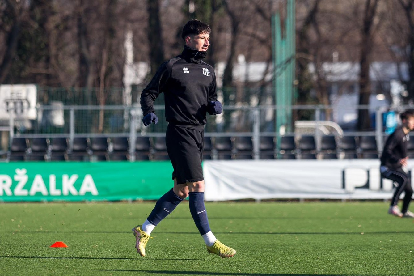 Roman Begala, bývalý kapitán Slavoja Trebišov, prestúpil počas zimnej prestávky do FC Petržalka.