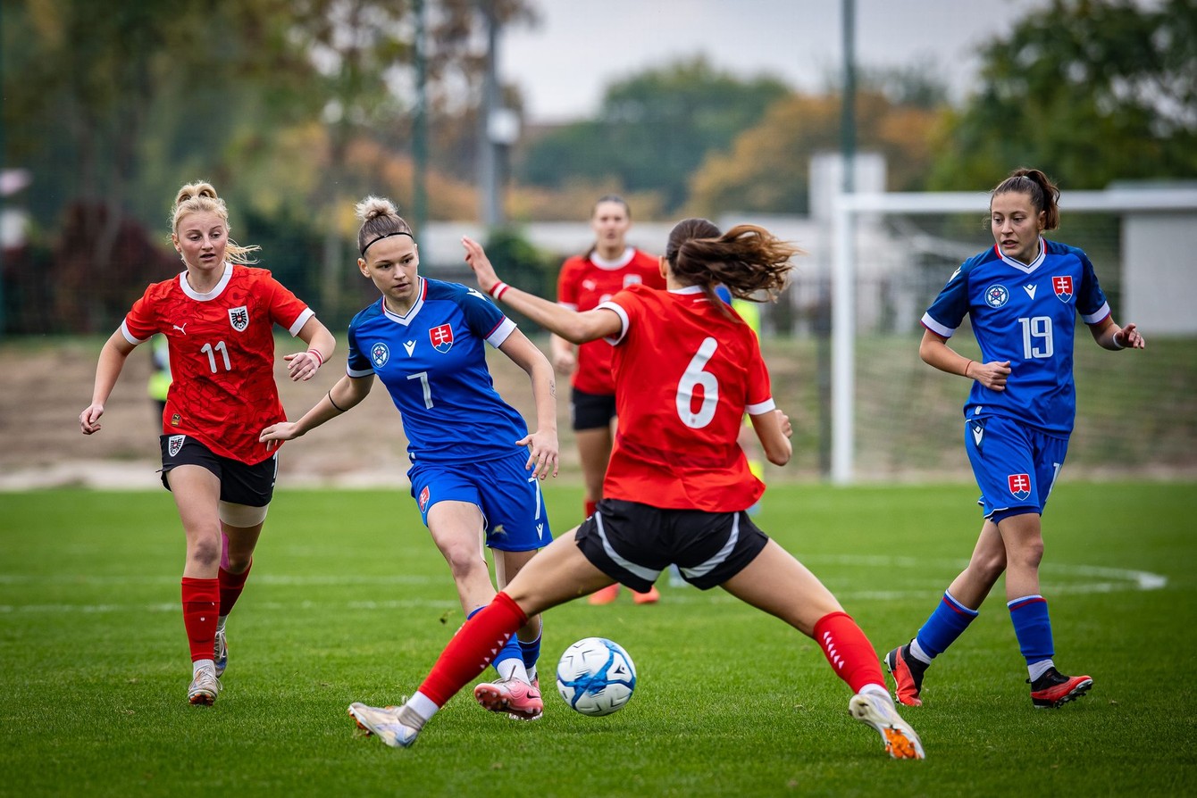 WU19 SVK-AUT-1-2-Sára Straková