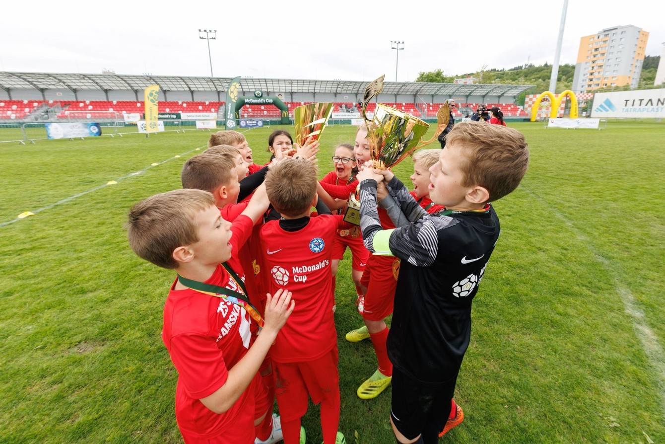 McDonald's Cup finále_1. miesto_radosť z víťazstva 2.jpg