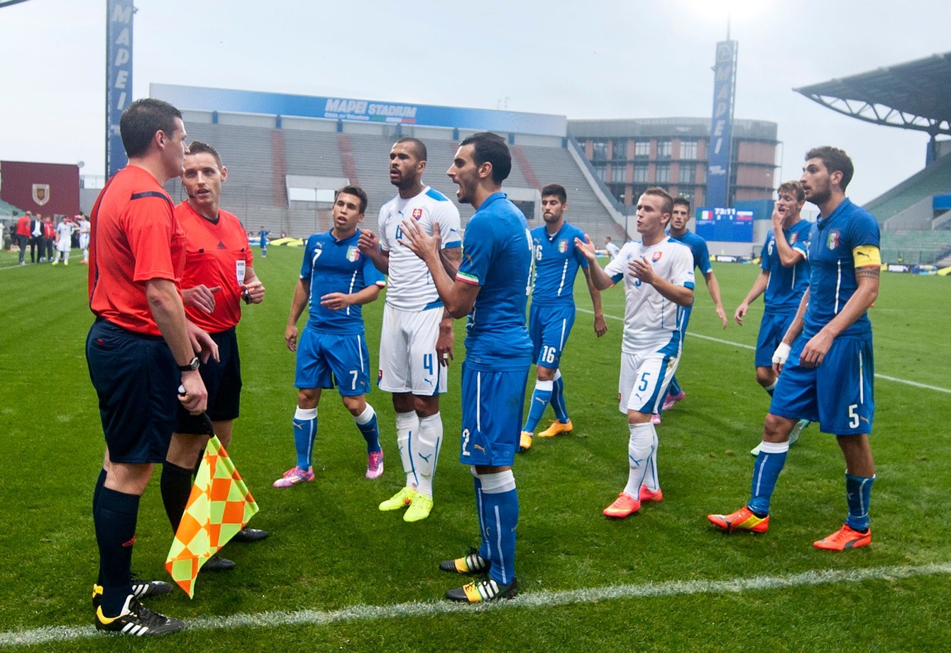 U21_TAL_SR_Dionatan Teixeira_Stanislav Lobotka.jpg