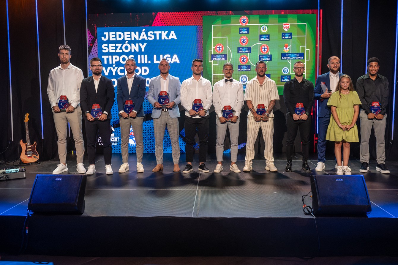 Jedenástka roka Tipos III. liga Východ 2025.jpg