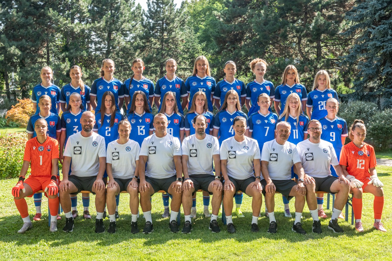 WU15 spoločná jeseň 2025 tréner Januška.jpg