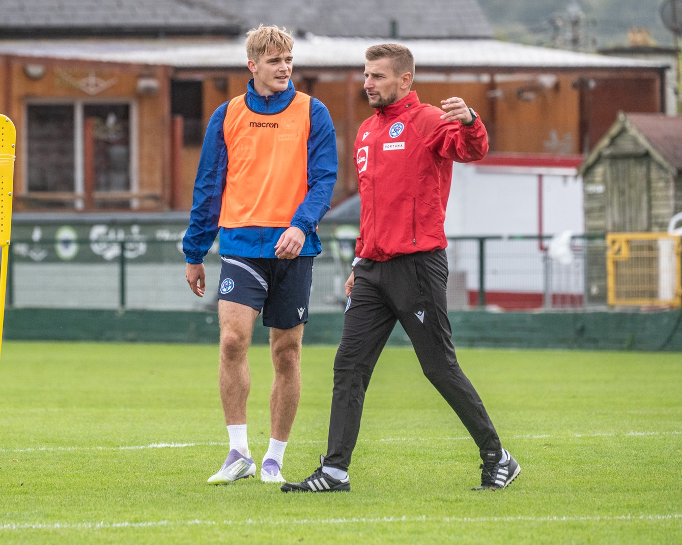 U21,251009-(R.F.)-66-Adam Griger, Štefan Markulík.jpg