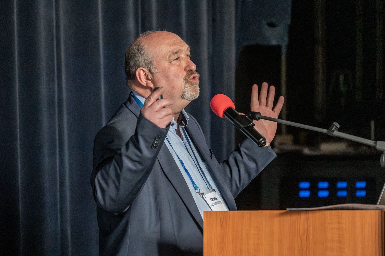 konferencia integ 3.jpg