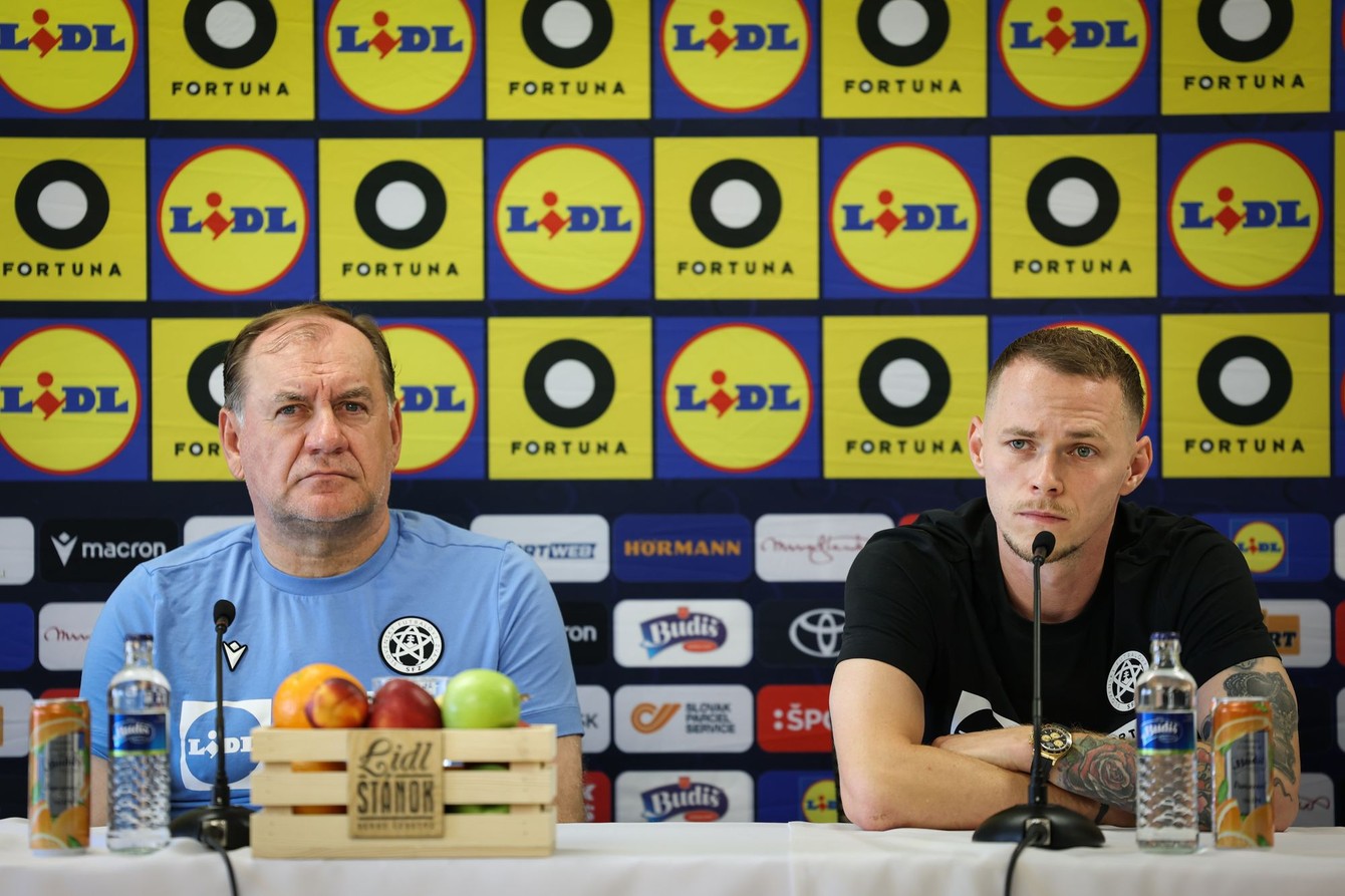 weiss duda tlacovka.JPG
