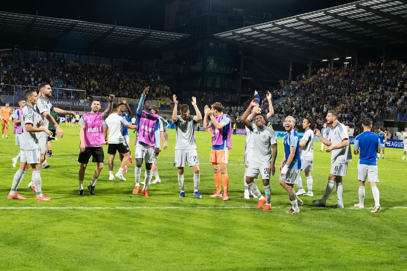 Slovinsko SR Futbal LM play off odveta Celje Slovan .jpg