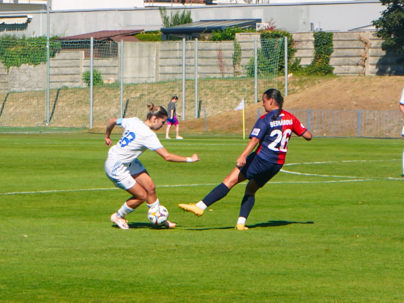 slovan vion ženy.jpg