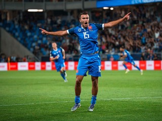 Dávid Strelec oslavuje gól v zápase  Slovensko - Nemecko (Kvalifikácia MS 2026)