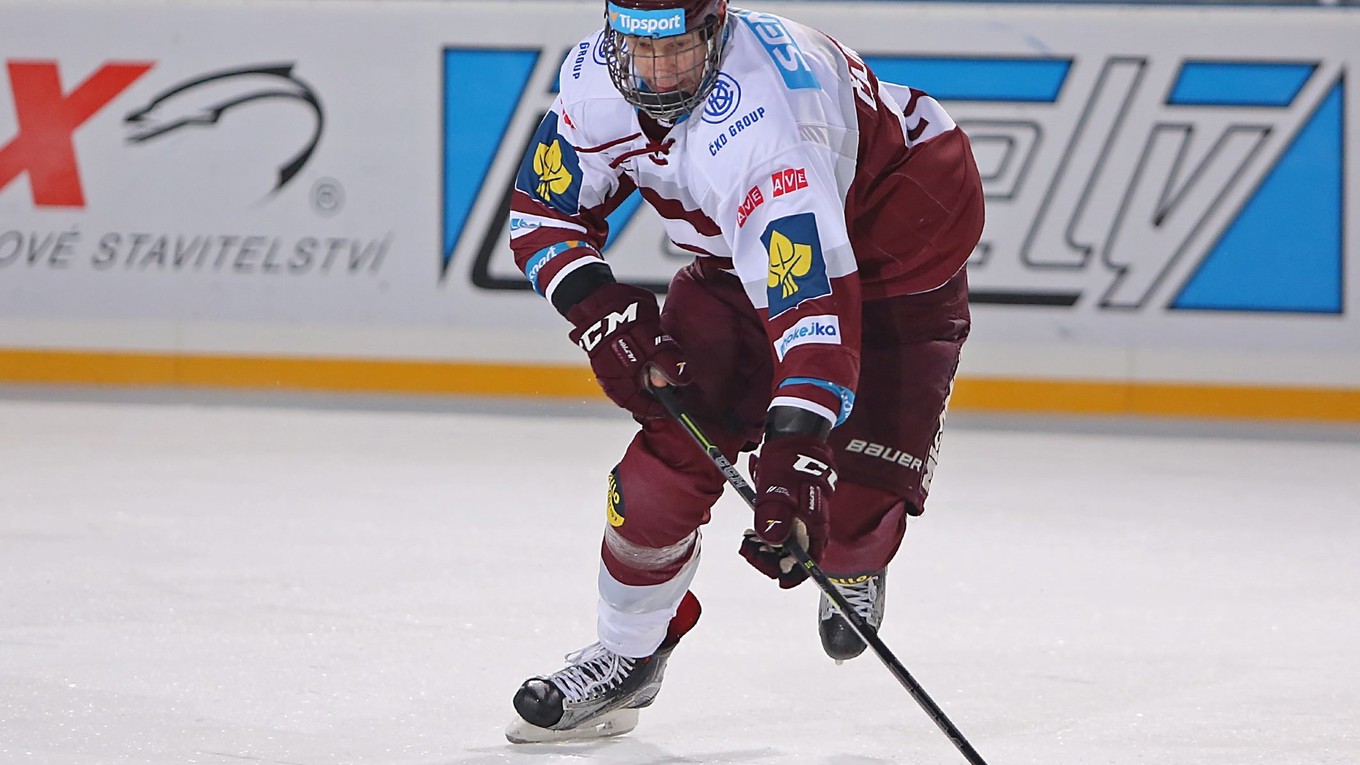 Obranca Michal Čajkovský. 