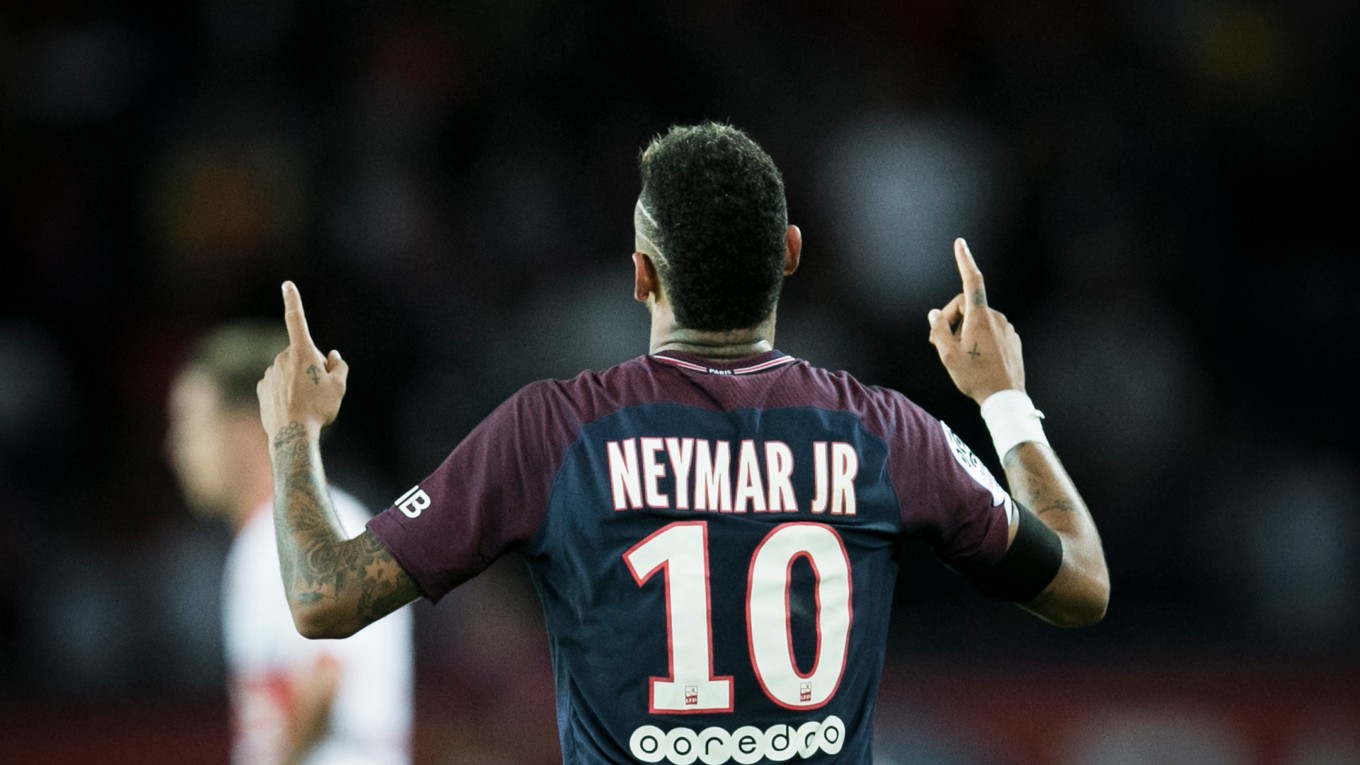 Neymarovi sa na začiatku angažmán v PSG veľmi darí.