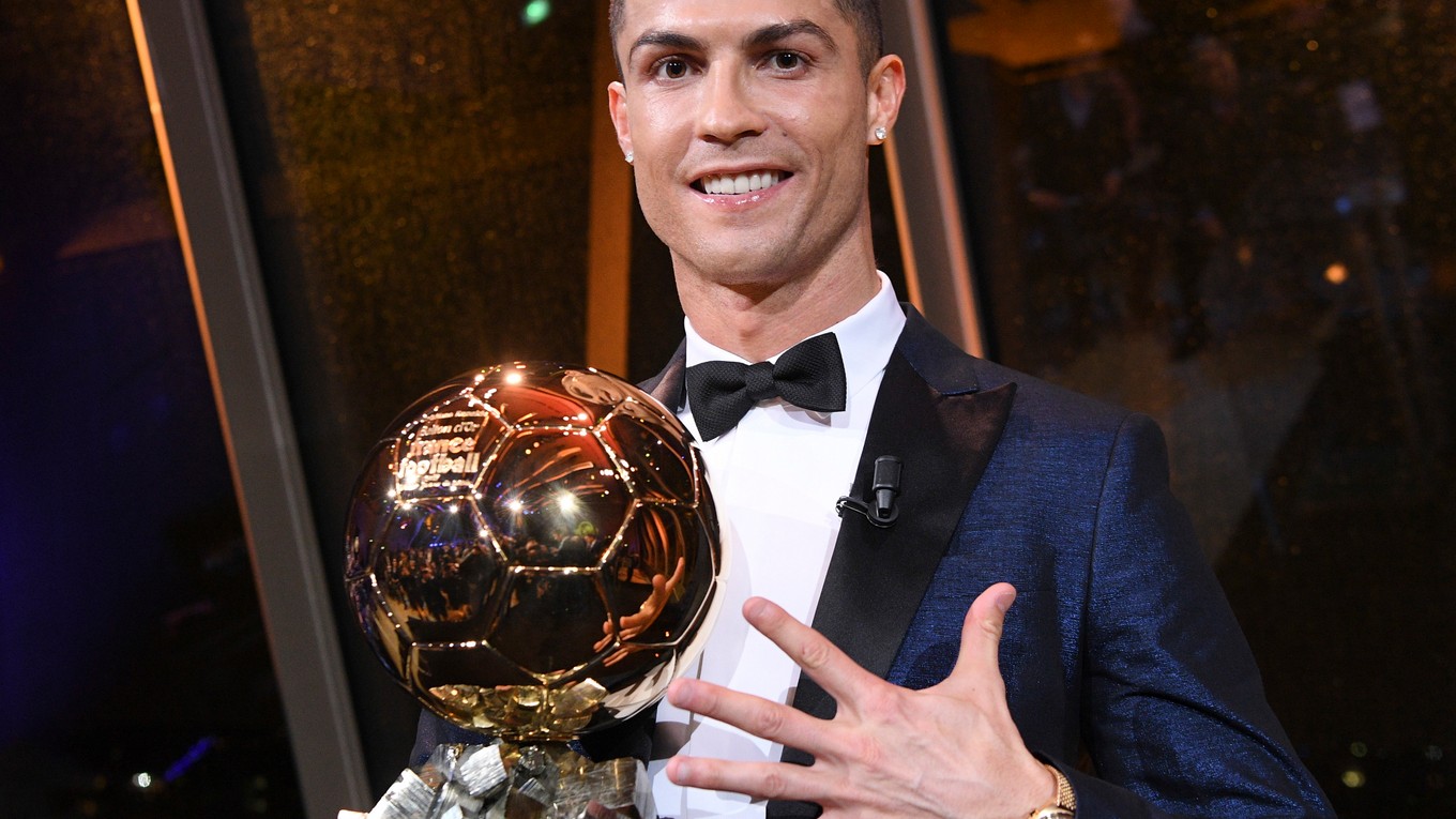 Cristiano Ronaldo je už päťnásobným najlepším futbalistom na svete