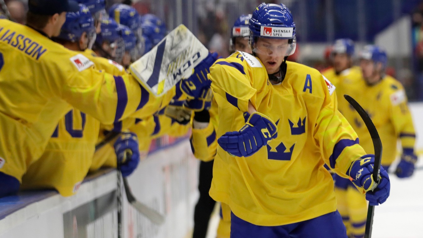 Hokejisti Švédska na ilustračnej fotografii.
