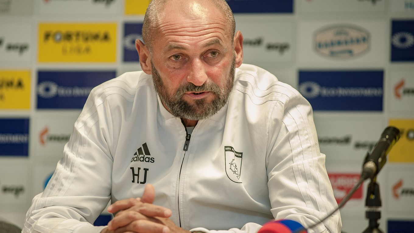 Tréner Ján Haspra ľutuje bratislavský Slovan.