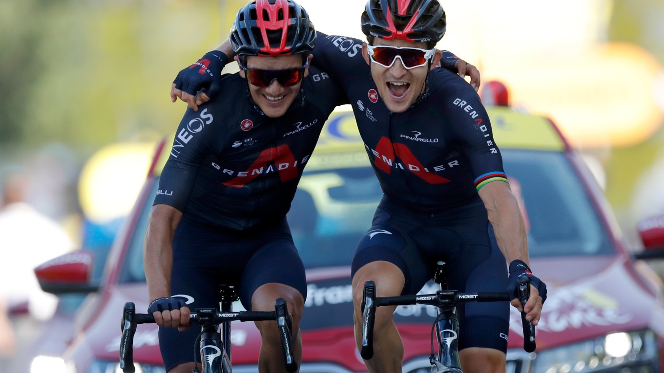 Michal Kwiatkowski (vpravo) a Richard Carapaz v 18. etape na Tour de France 2020.