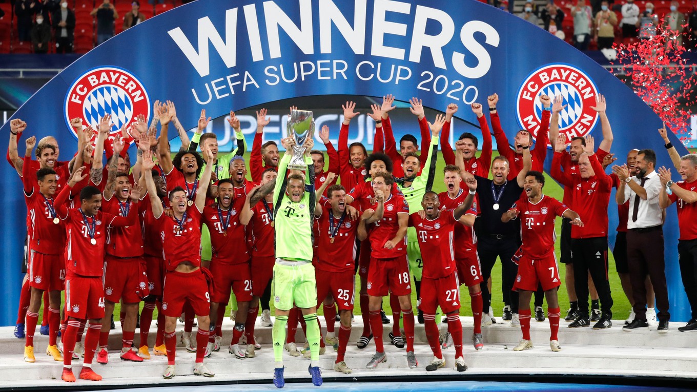 Bayern Mníchov slávi víťazstvo v európskom Superpohári.