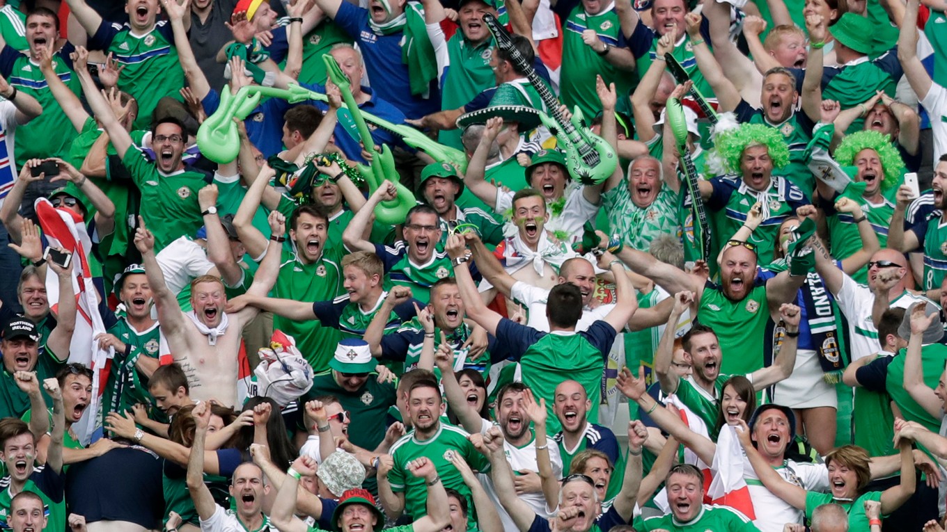 Na európskom šampionáte patrili fanúšikovia Severného Írska k najlepším a najhlučnejším.