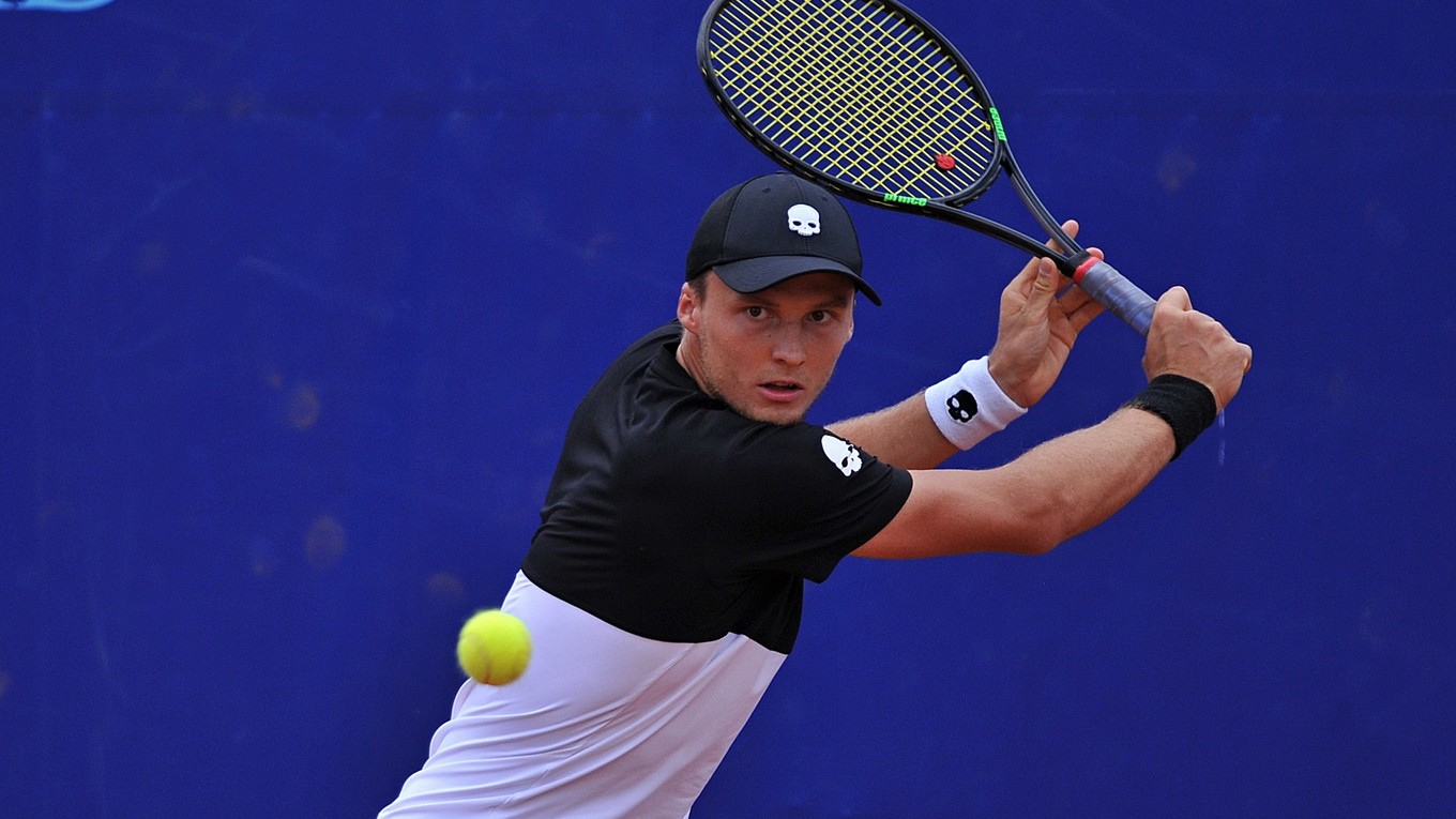 Jozef Kovalík má stále šancu, že si zahrá v hlavnej súťaži Wimbledonu.
