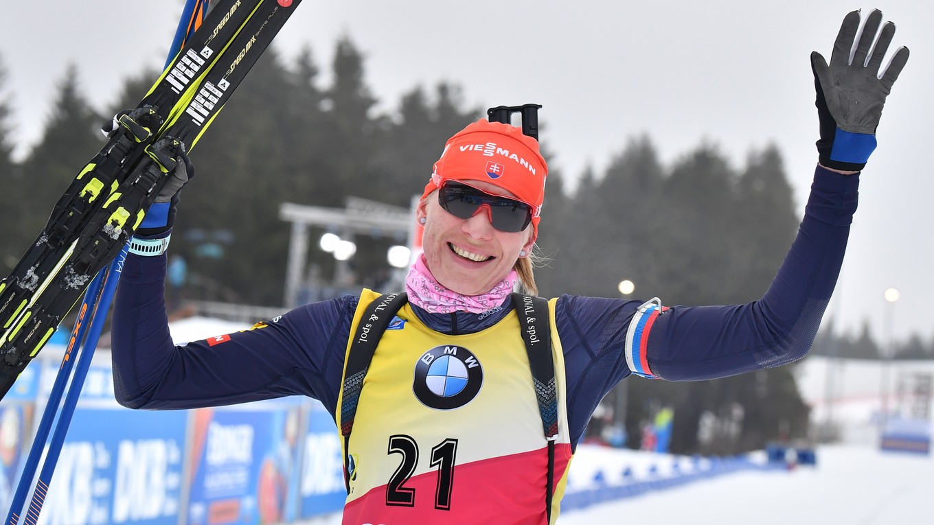 Slovenská biatlonistka Anastasia Kuzminová sa teší po triumfe v Oberhofe.