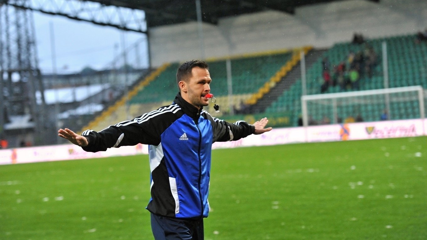 Najuznávanejší slovenský futbalový rozhodca Ivan Kružliak.