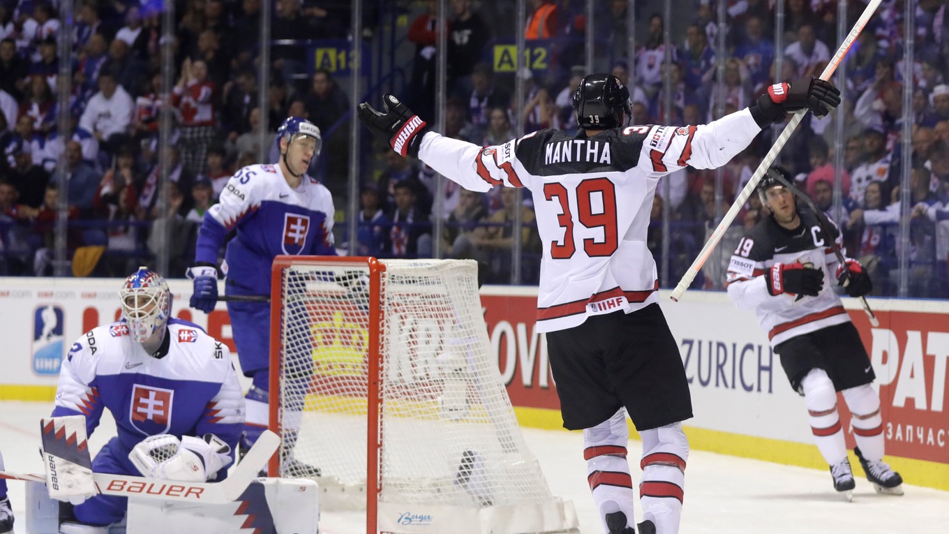 Anthony Mantha (39) oslavuje gól v zápase Slovensko - Kanada na MS v hokeji 2019.
