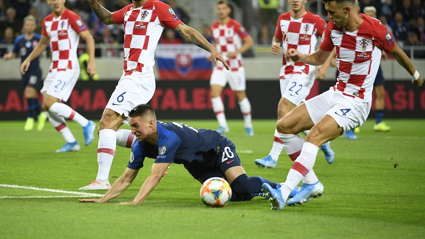 Róbert Mak v zápase Slovensko - Chorvátsko v kvalifikácii na EURO 2020.